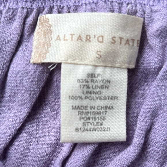 Altar’d State small lily linen fabric ruffle trim puff sleeves corset top - Picture 3 of 10